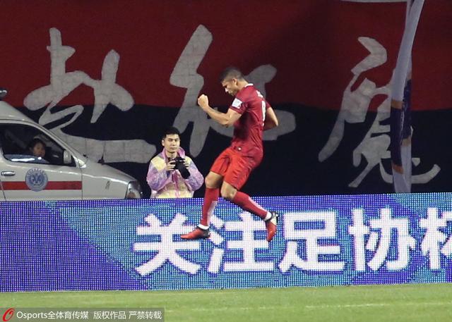 北京时间明天凌晨，巴萨将在西甲第16轮比赛中主场对阵赫罗纳，巴萨主帅哈维接受媒体的采访，谈到了赫罗纳中场加西亚希望加盟巴萨的言论。